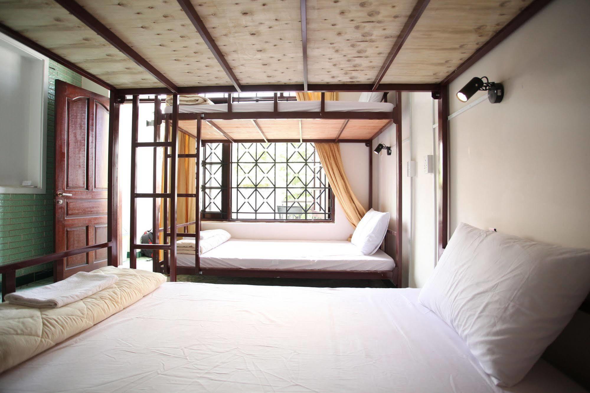 Saigon Inncrowd Ho Chi Minh City Exterior photo