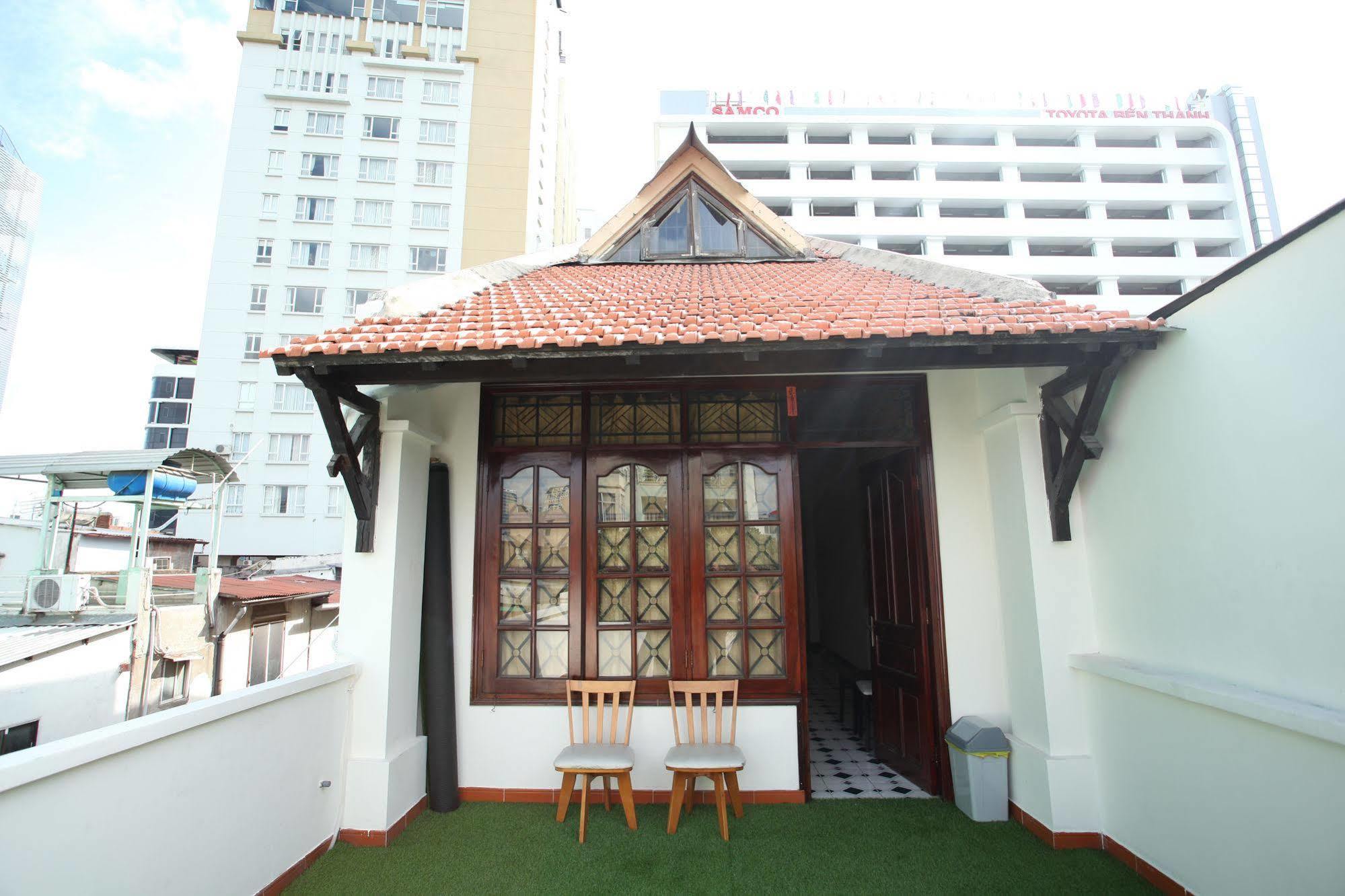 Saigon Inncrowd Ho Chi Minh City Exterior photo